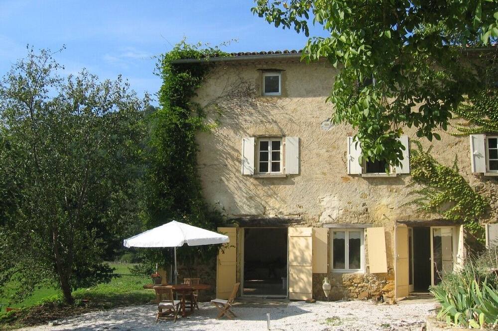 Photo of Outdoor in Auriac