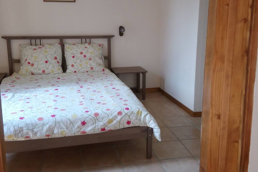 Photo of Bedroom in Marliac
