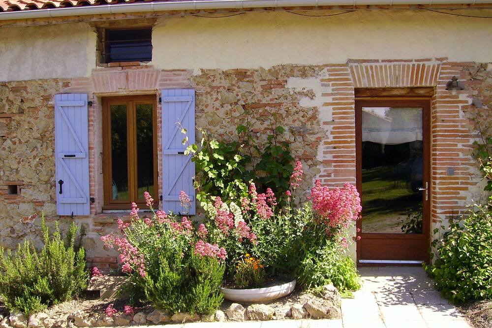 Photo of Outdoor in Marliac