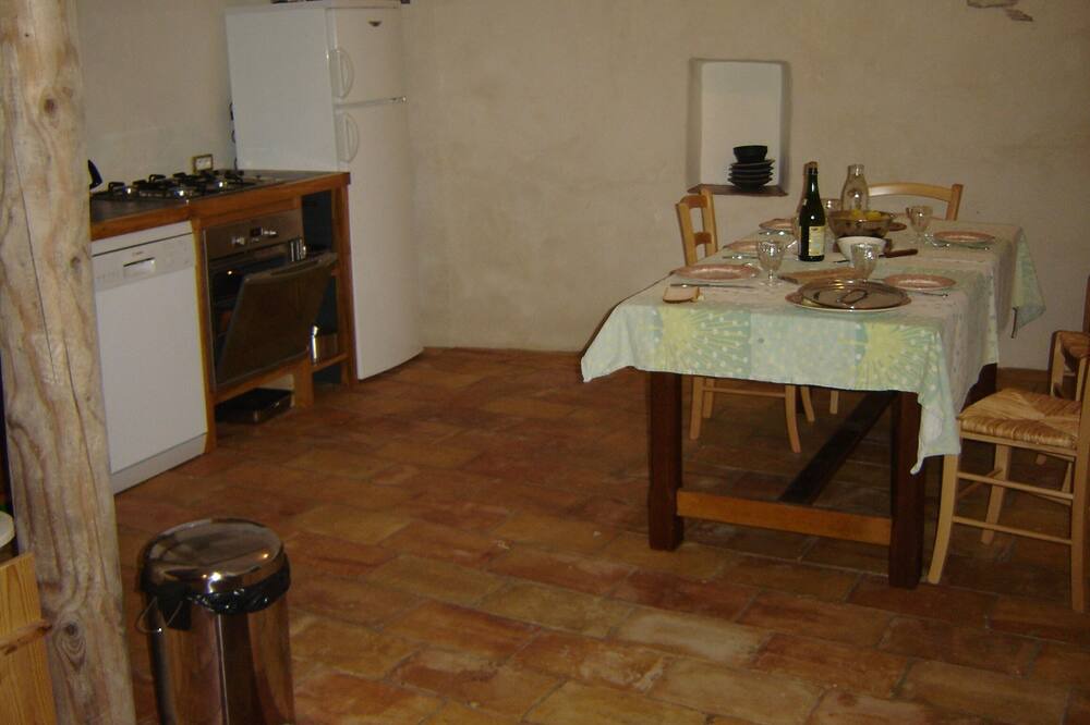 Photo of Kitchen in Calvisson