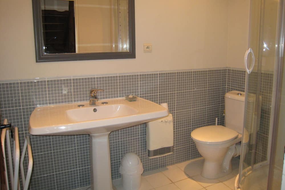 Photo of Bathroom in Puymirol