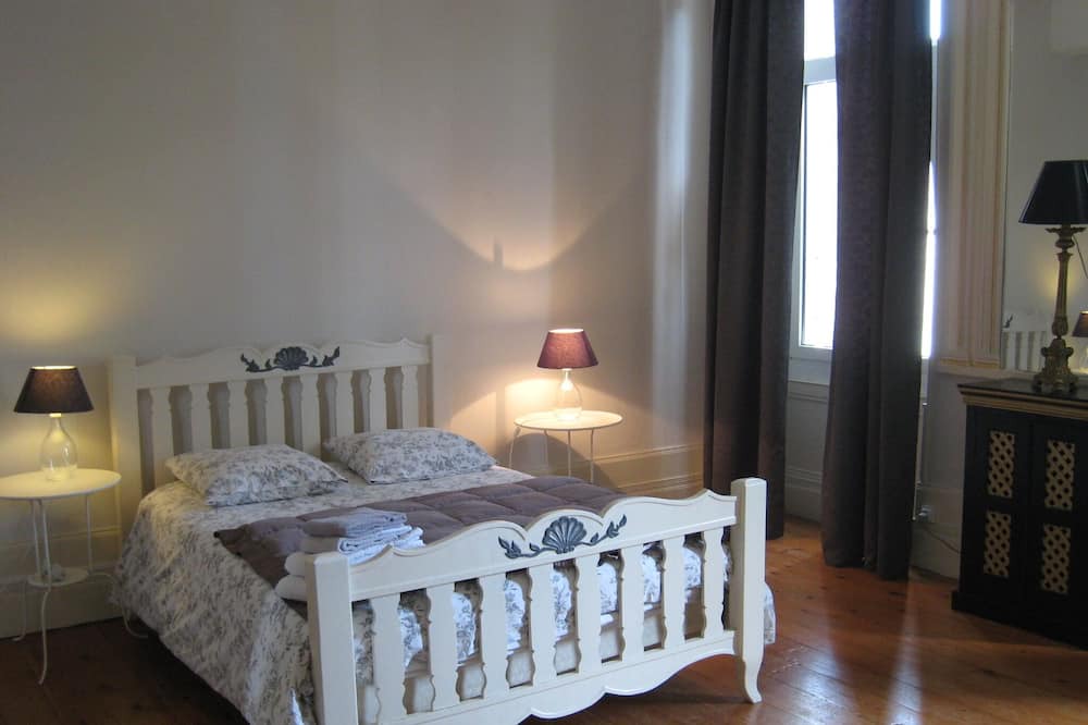 Photo of Bedroom in Puymirol