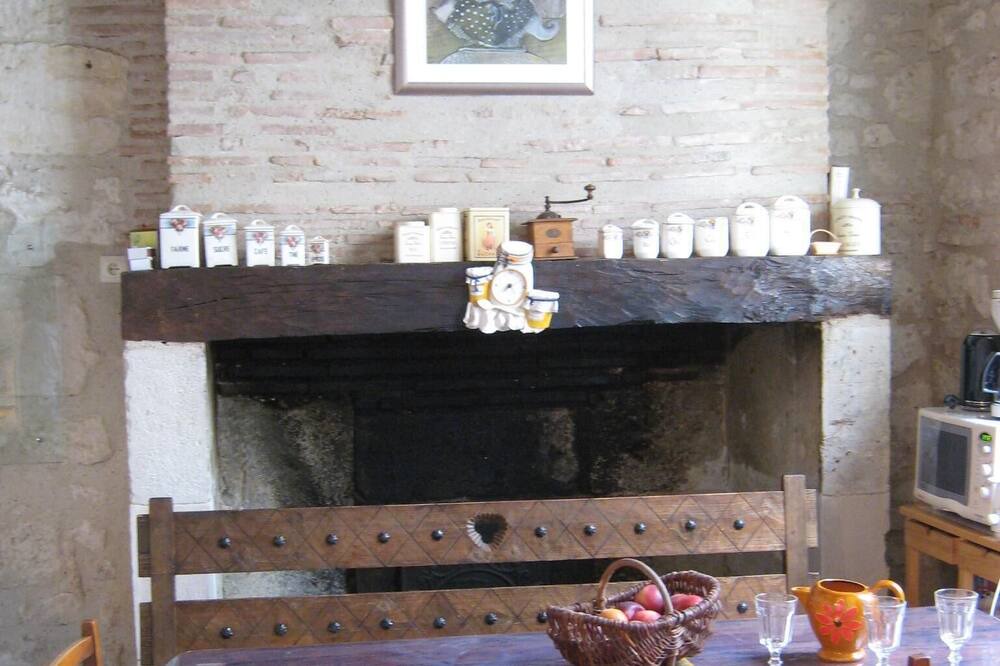 Photo of Kitchen in Puymirol