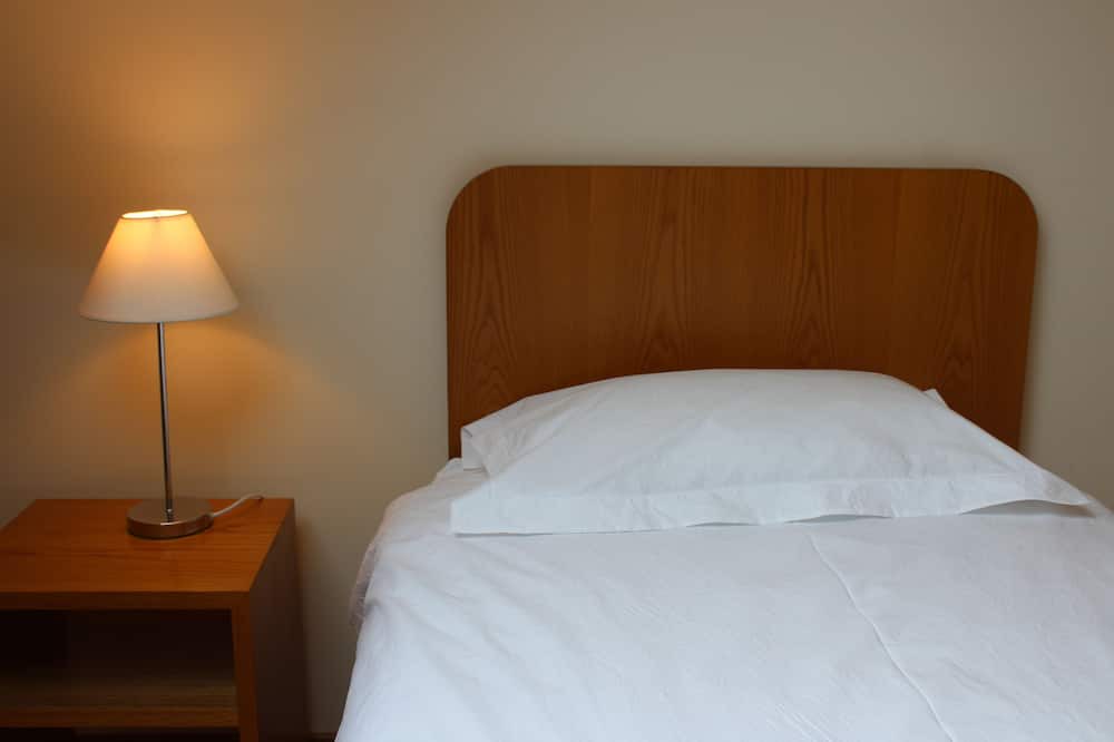 Photo of Bedroom in Villeneuve-sous-Dammartin