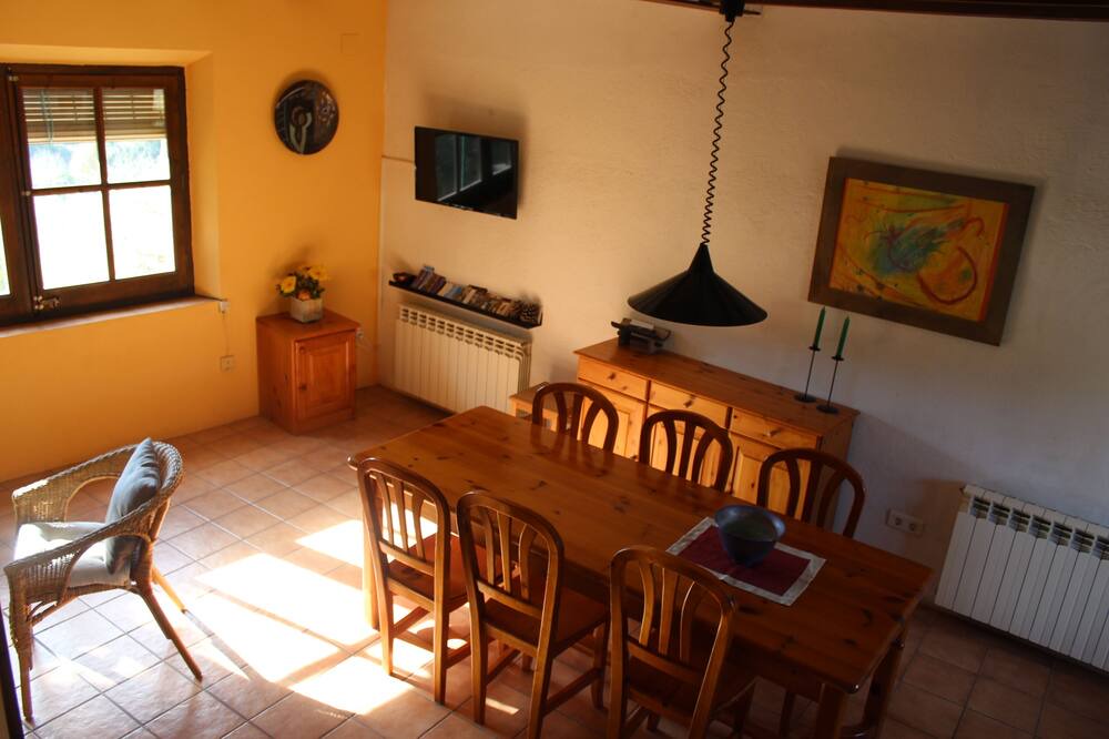 Photo of Livingroom in Senan