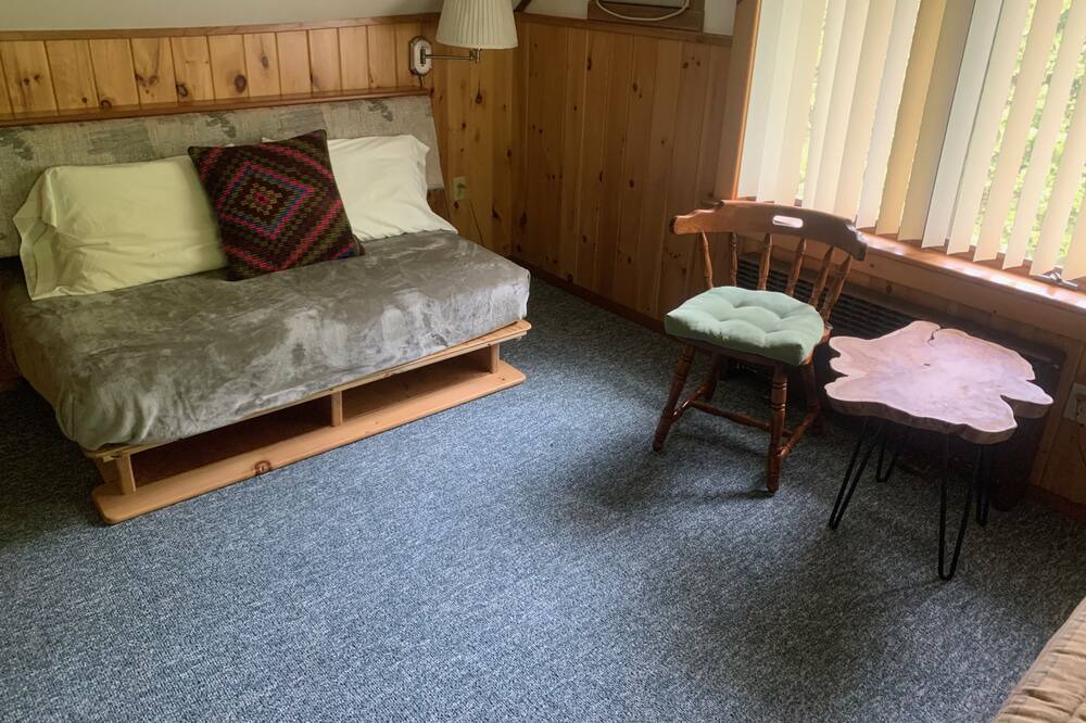Photo of Bedroom in Oliverea