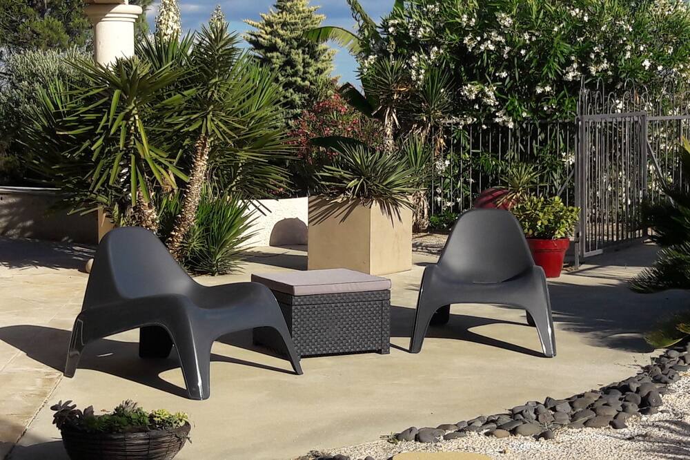Photo of Patio Balcony in Pont-Saint-Esprit