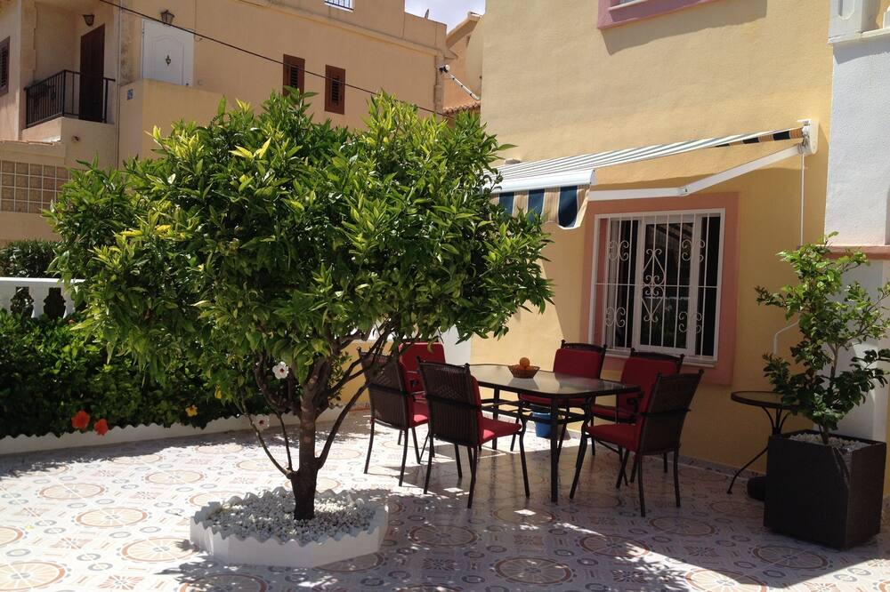 Photo of Patio Balcony in La Siesta