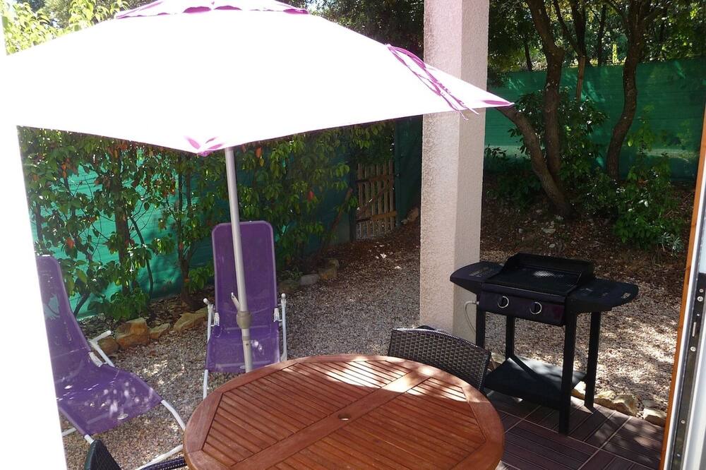 Photo of Patio Balcony in Montaud