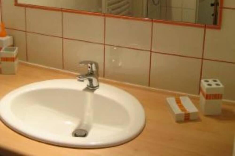 Photo of Bathroom in Beaumont