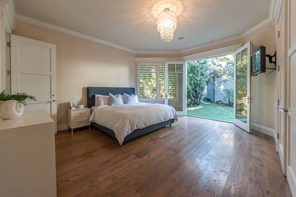 Photo of Bedroom in Western Malibu