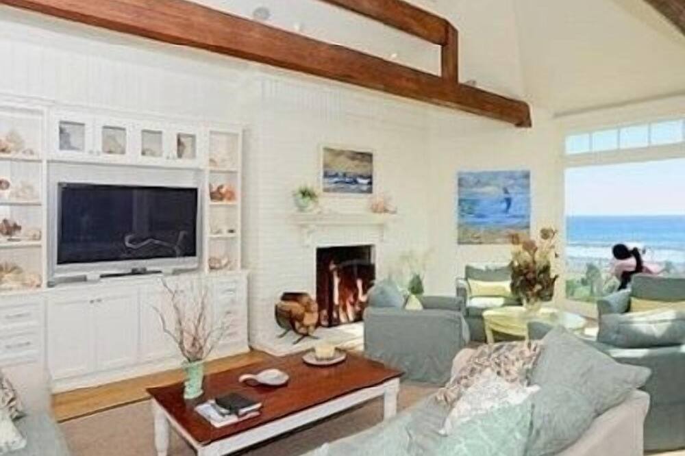 Photo of Others in Western Malibu