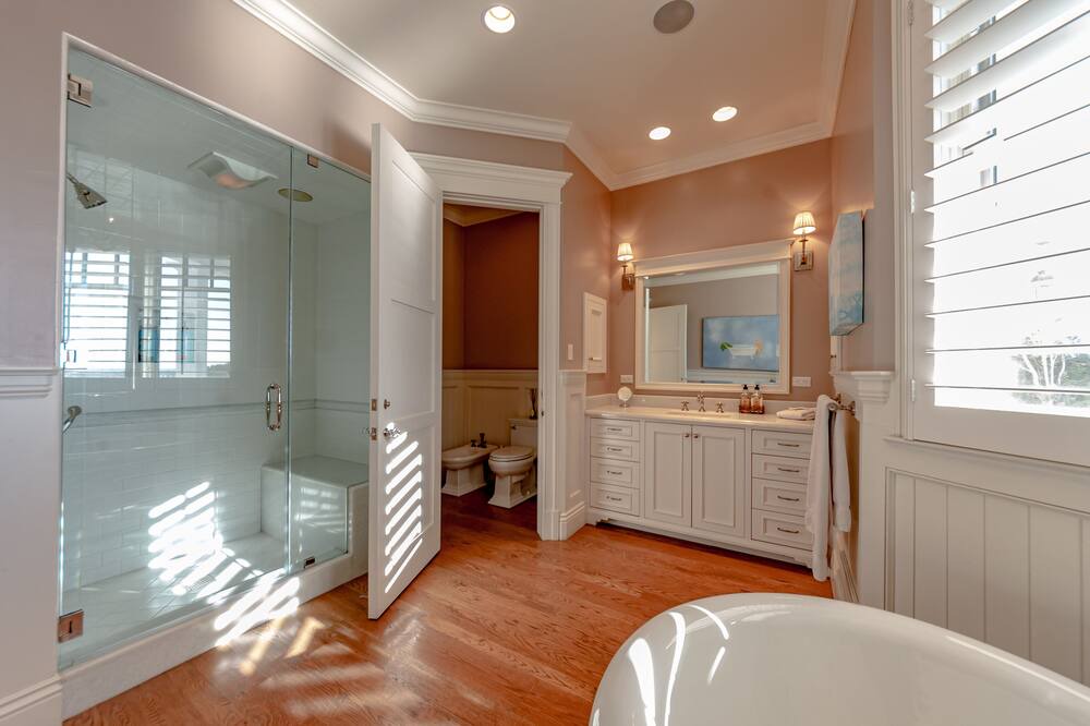 Photo of Bathroom in Western Malibu