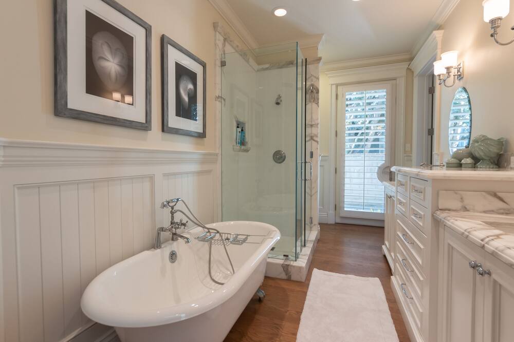 Photo of Bathroom in Western Malibu