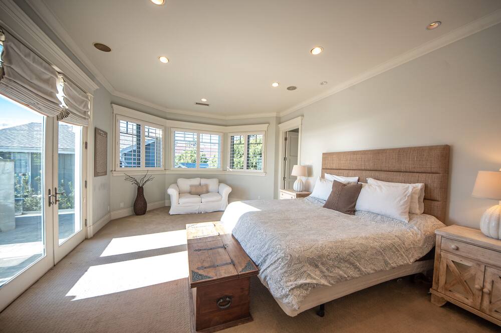 Photo of Bedroom in Western Malibu