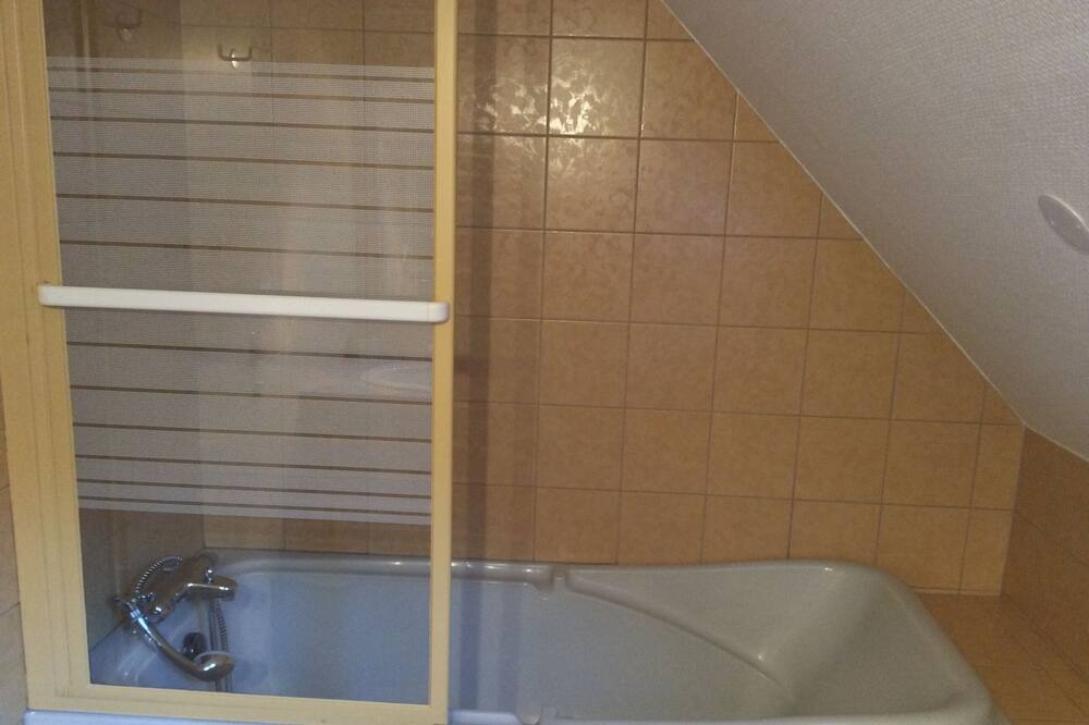 Photo of Bathroom in Cier-de-Luchon