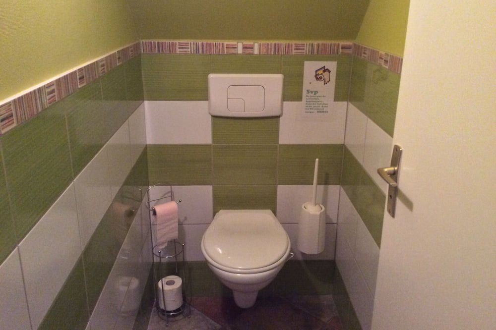 Photo of Bathroom in Cier-de-Luchon