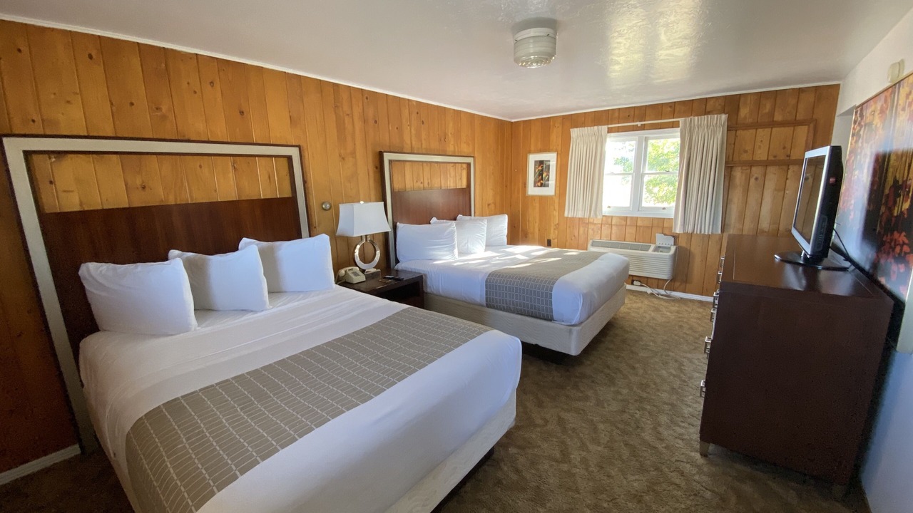 Photo of Bedroom in Raton
