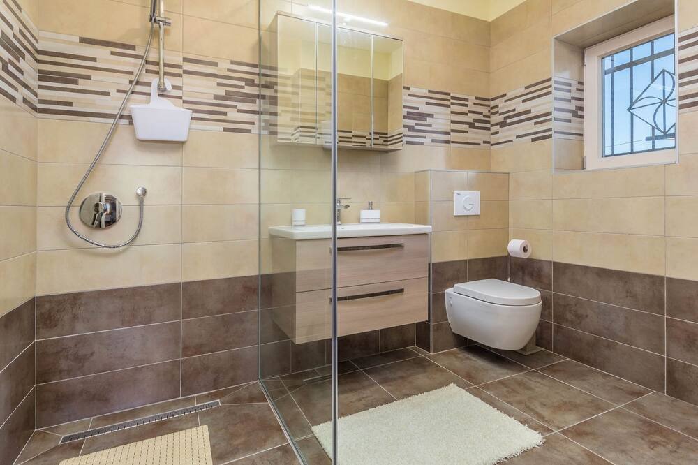 Photo of Bathroom in Drnis
