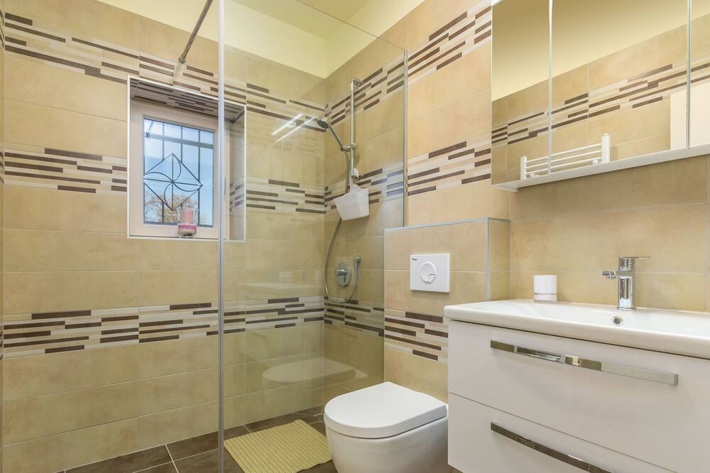 Photo of Bathroom in Drnis
