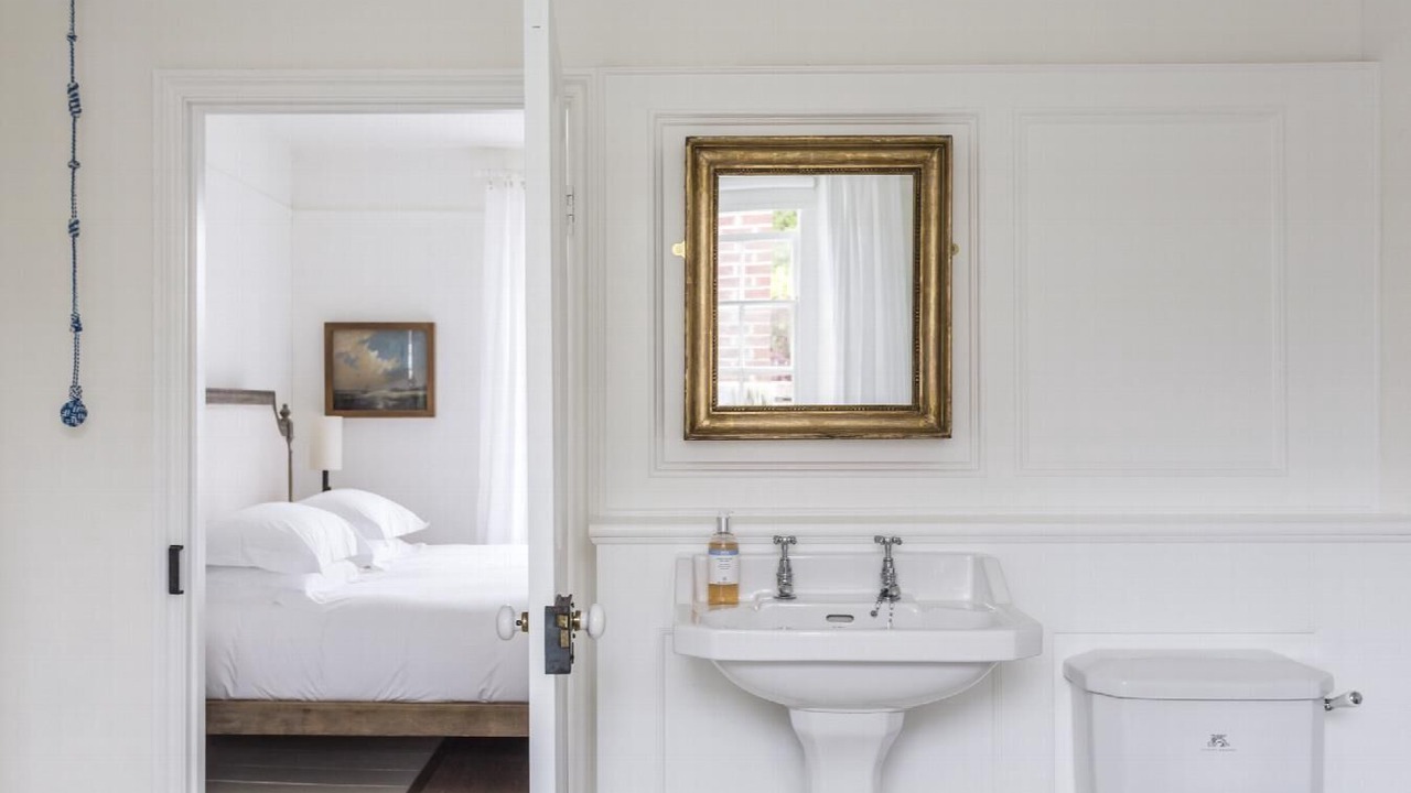 Photo of Others in Charlestown