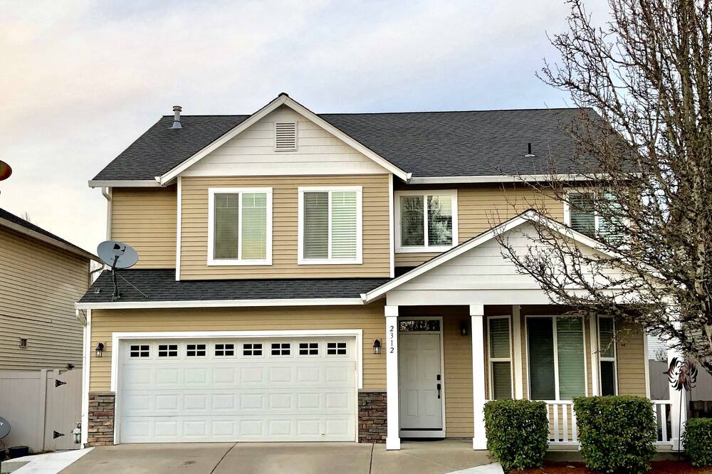 Photo of Others in Battle Ground