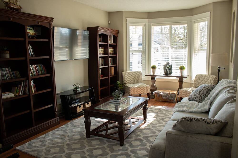 Photo of Others in Battle Ground