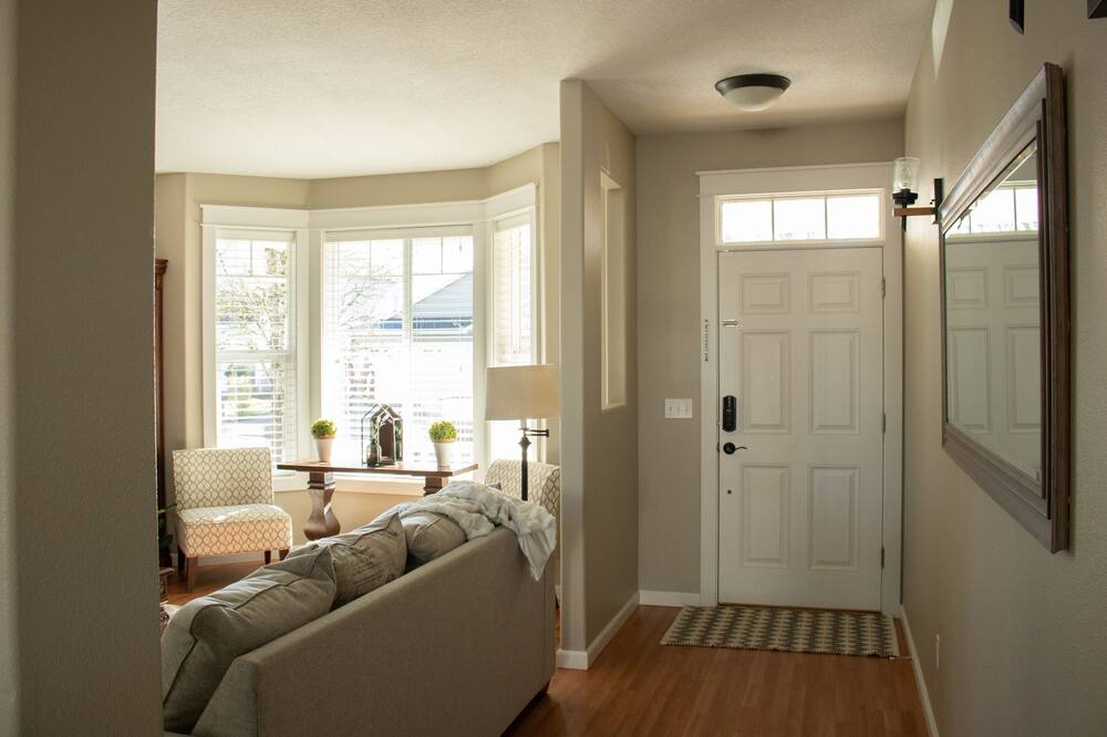 Photo of Others in Battle Ground