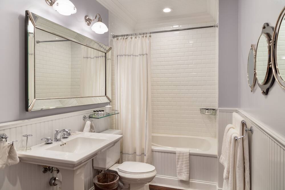 Photo of Bathroom in Village of Southampton