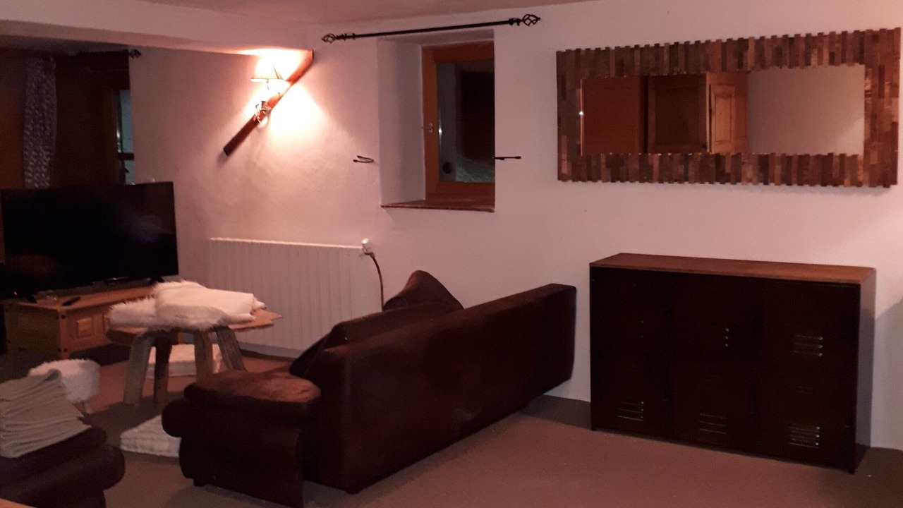 Photo of Livingroom in Seez