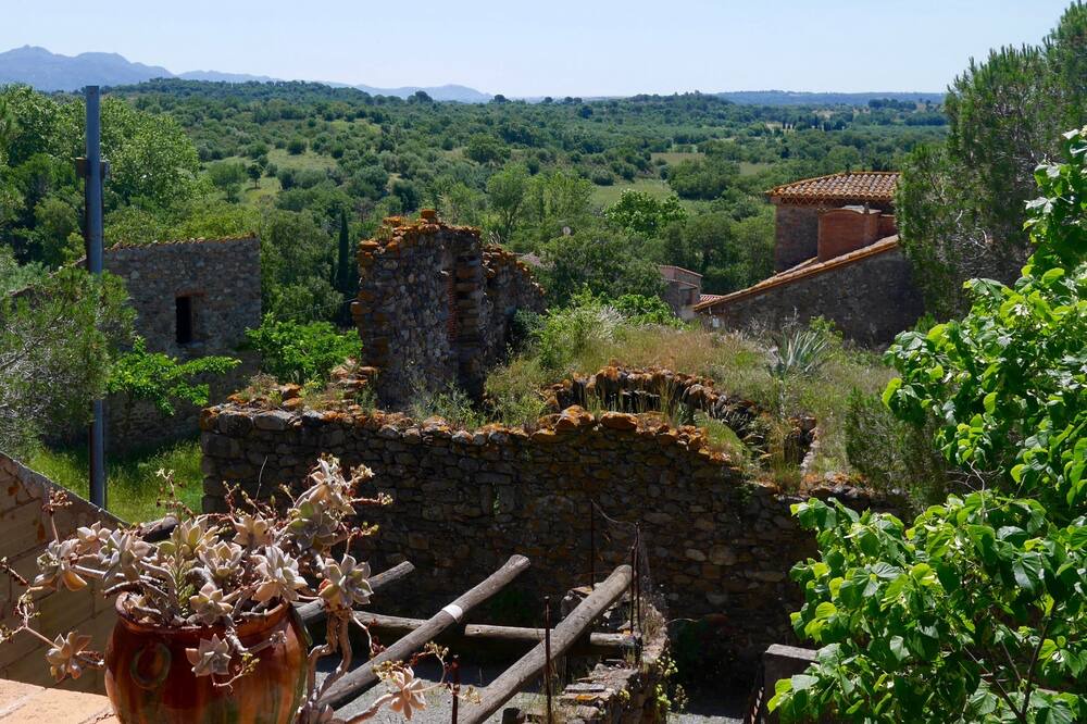 Photo of Outdoor in Sant Climent Sescebes