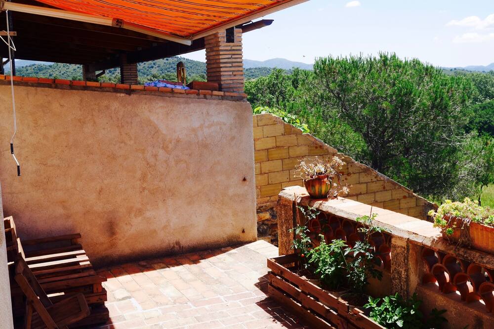 Photo of Patio Balcony in Sant Climent Sescebes