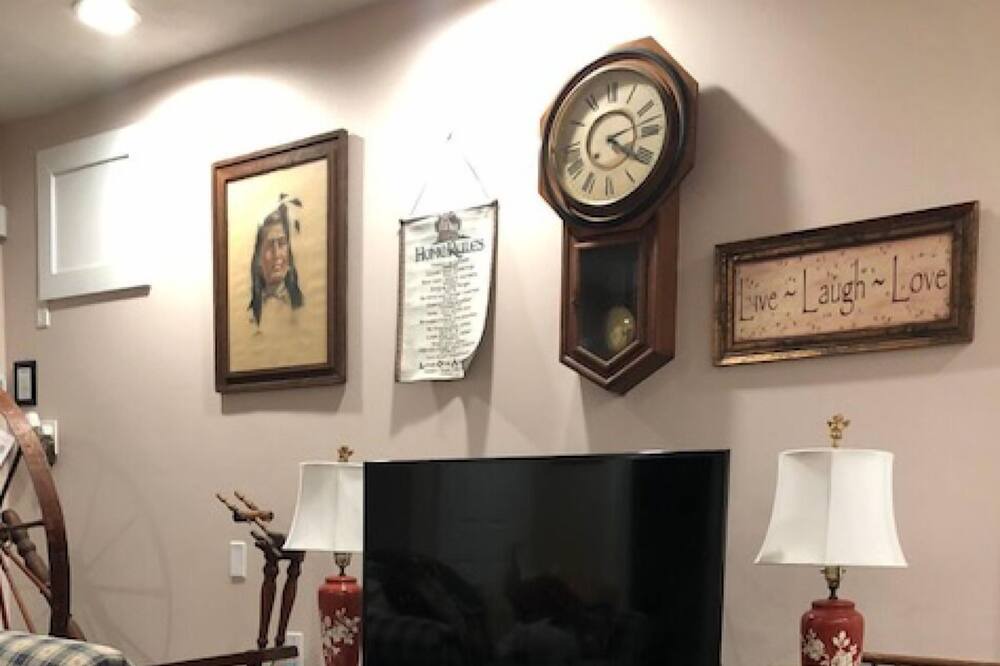 Photo of Others in Marble Dale