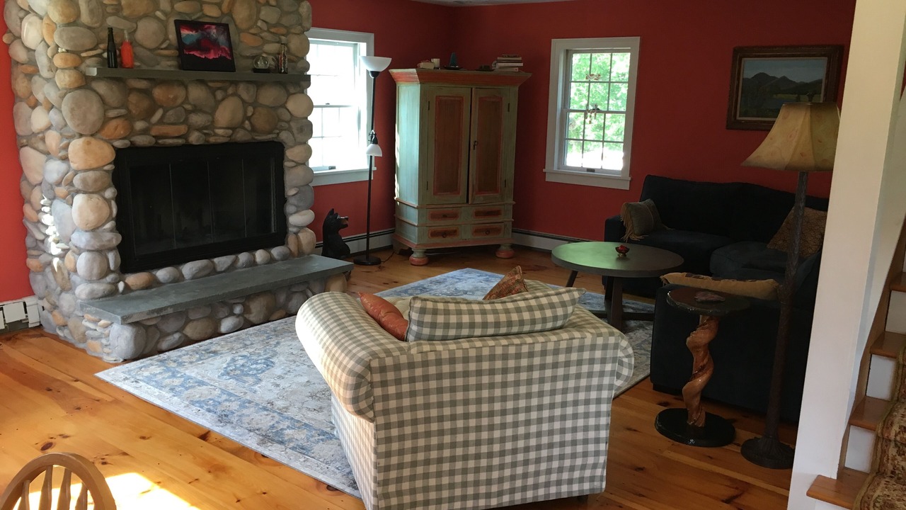 Photo of Livingroom in Brainard