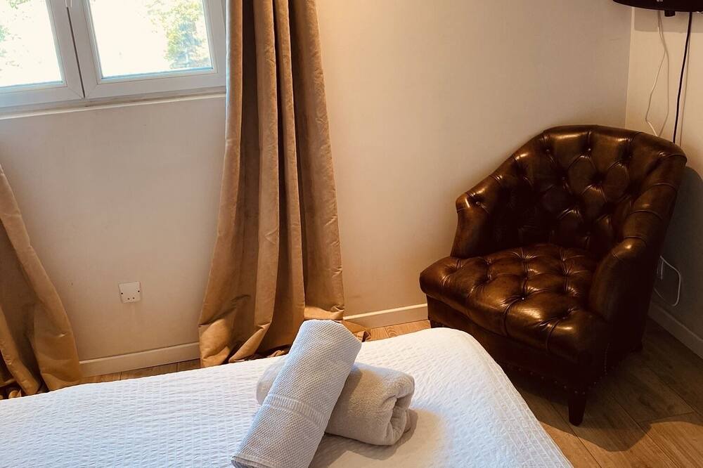 Photo of Bedroom in Periers-sur-le-Dan