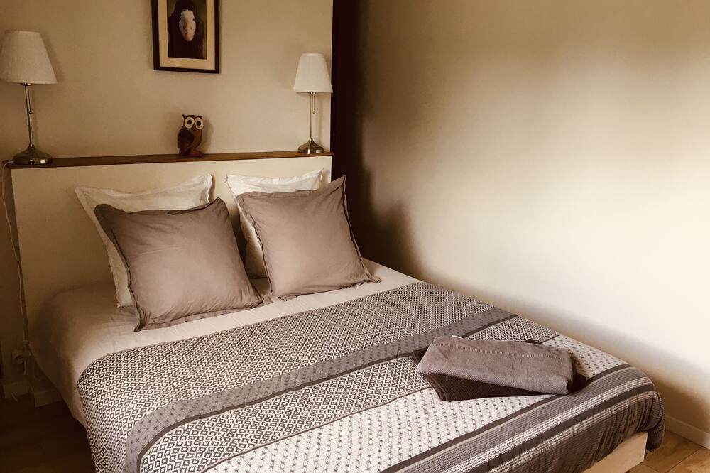 Photo of Bedroom in Periers-sur-le-Dan