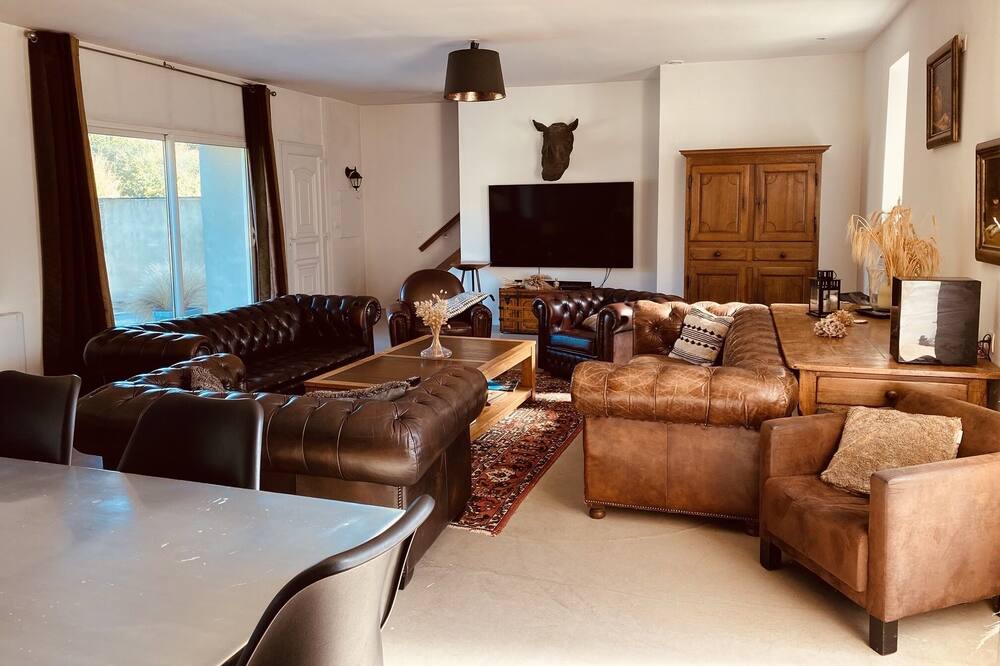 Photo of Livingroom in Periers-sur-le-Dan