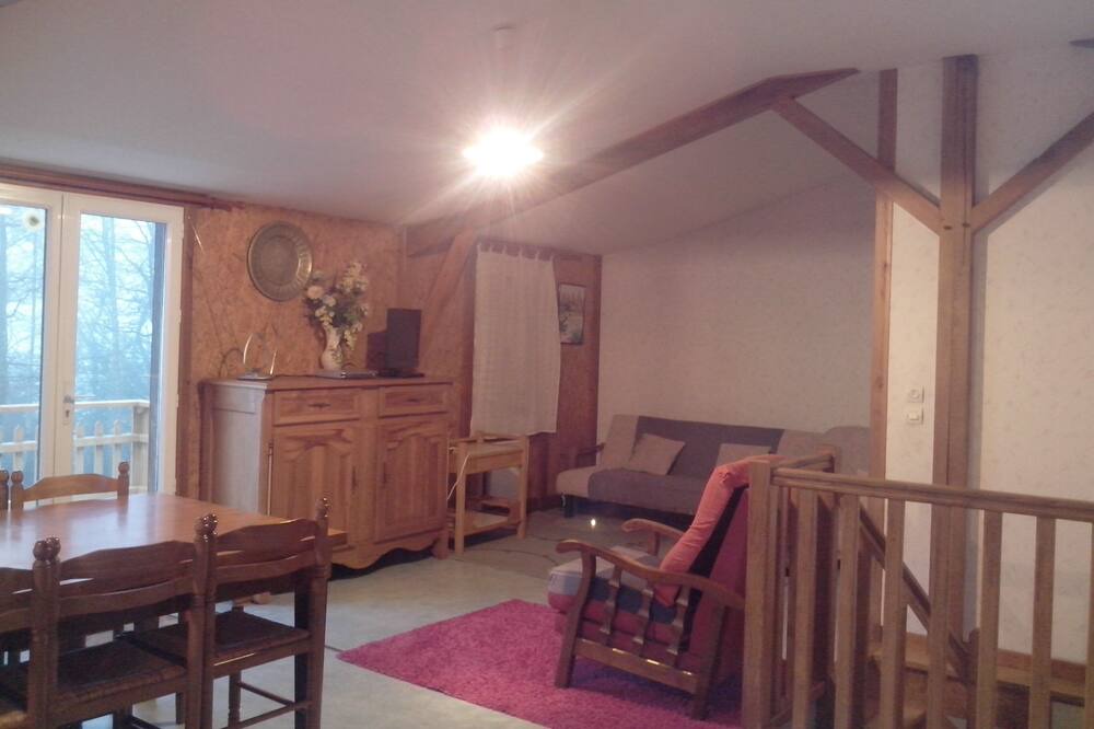 Photo of Livingroom in Sainte-Colombe
