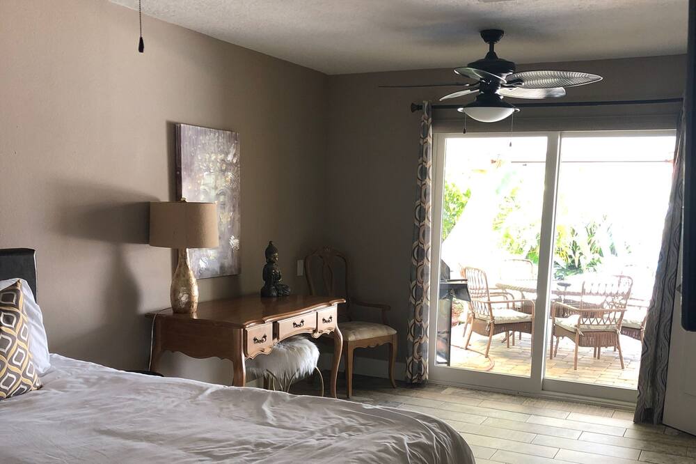 Photo of Bedroom in Gulf Harbors