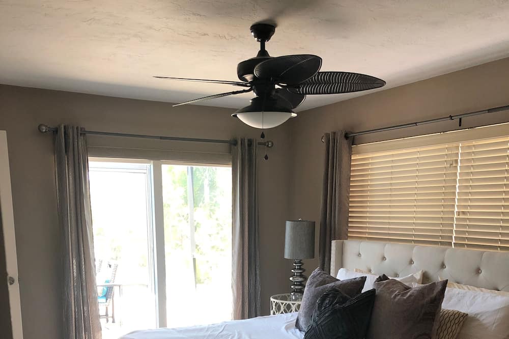 Photo of Bedroom in Gulf Harbors
