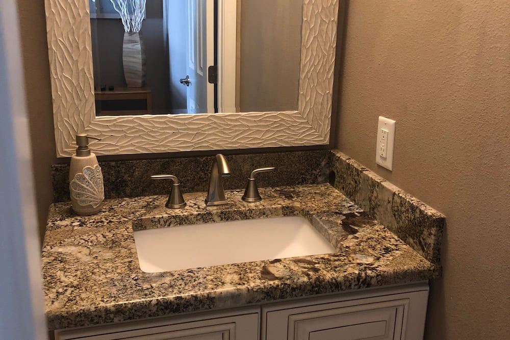 Photo of Bathroom in Gulf Harbors