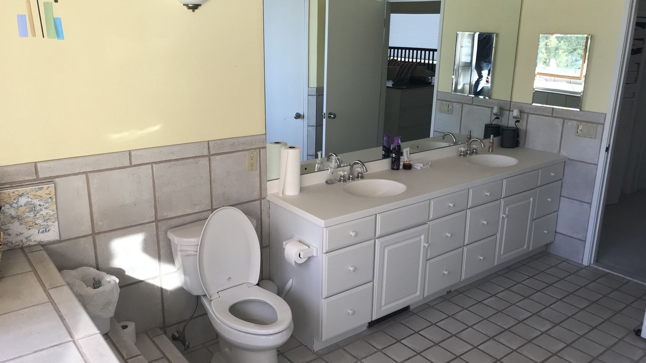 Photo of Bathroom in Moultonborough