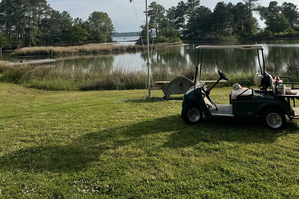 Photo of Others in Deltaville