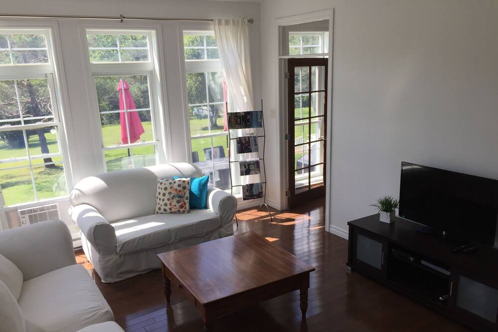 Photo of Bedroom in Bromont