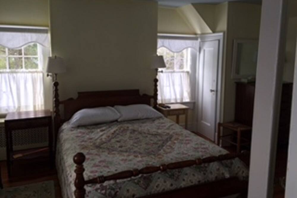 Photo of Bedroom in Saranac Lake