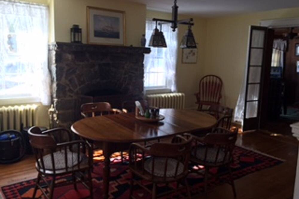 Photo of Kitchen in Saranac Lake