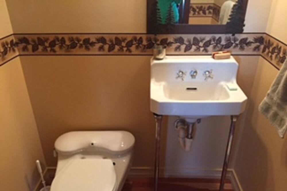 Photo of Bathroom in Saranac Lake
