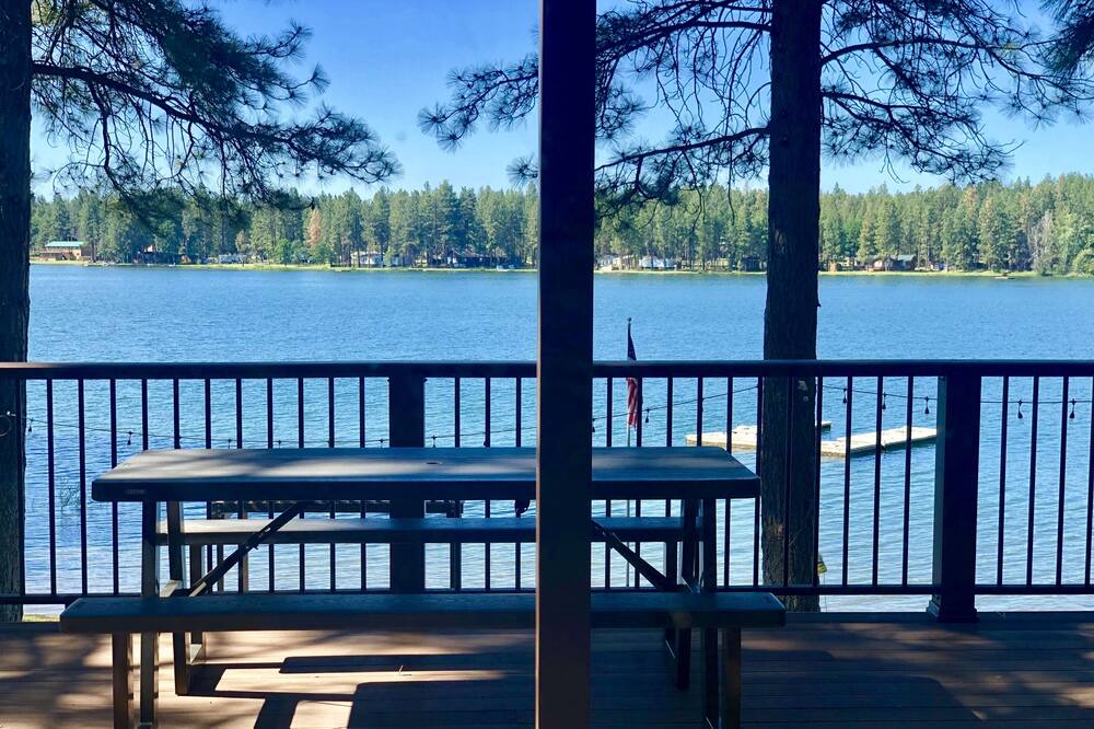 Photo of Patio Balcony in Pine Hollow