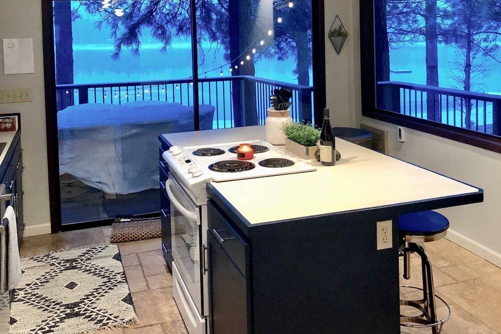 Photo of Others in Pine Hollow