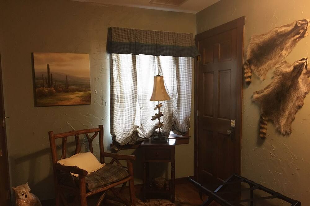 Photo of Bedroom in Bixby